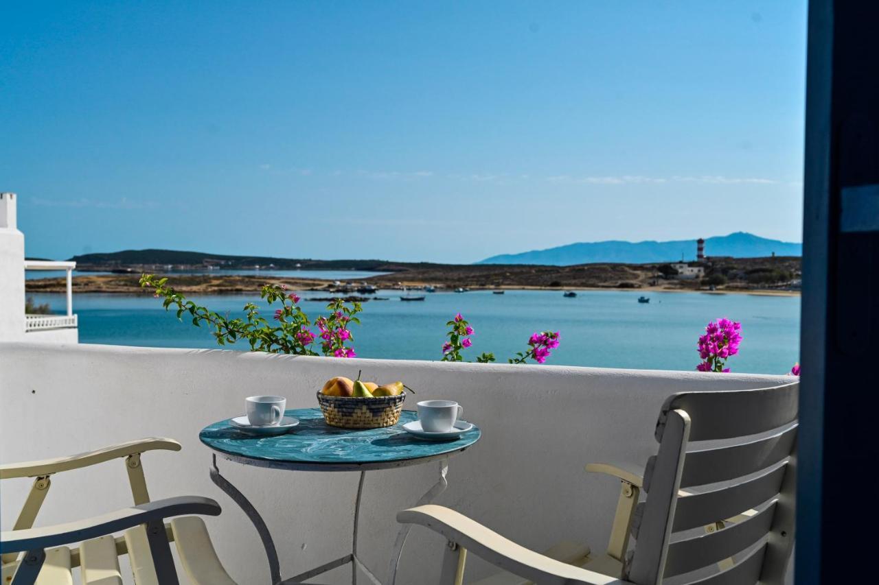 Beachfront Bocamviglies Rooms - Naoussa Bespoke View Exterior photo